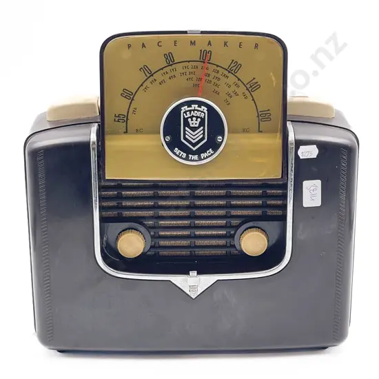 Vintage Pacemaker Baker Light Radio