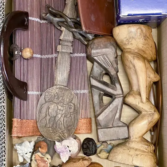 Box of Assorted Including Ornaments etc