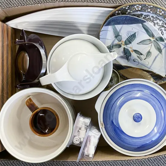 Box of Assorted Kitchenalia