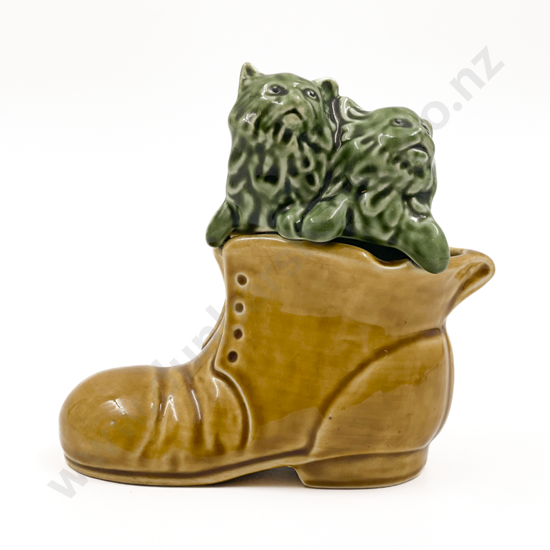 Sylvac Cat In Boot Ornament