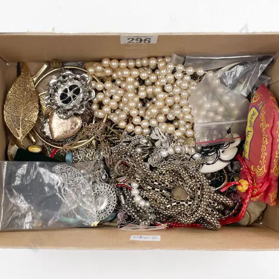 Box of Assorted Costume Jewellery