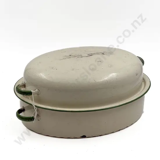 Vintage Roasting Pan with Lid
