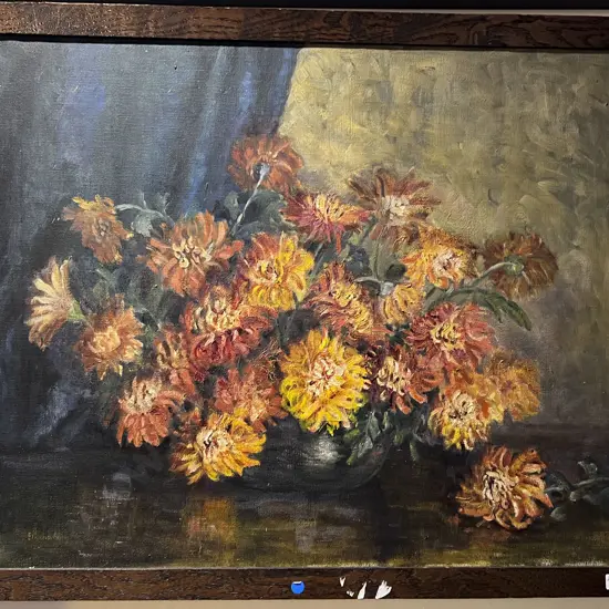 Elizabeth Perry - Chrysanthemums - Oil on Canvas