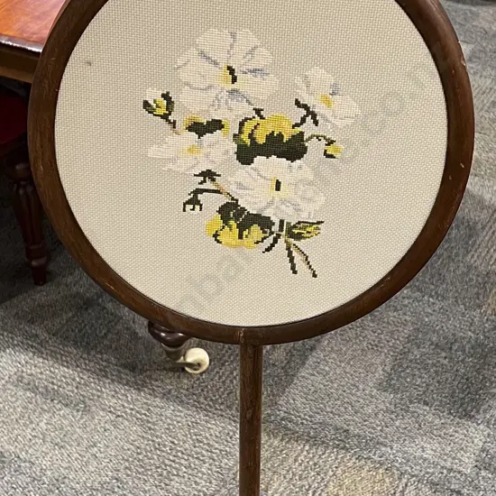 Tapestry Pole Fire Screen