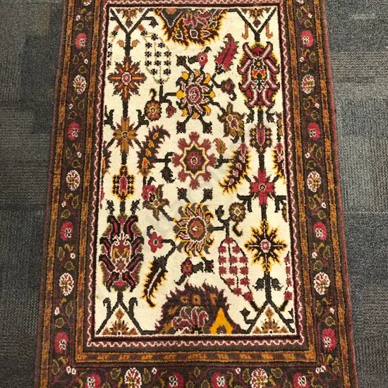 Persian Rug with Stylized Flowers on Creme Ground