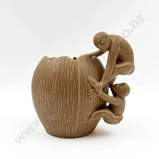 Sylvac Monkey Handled Vase #1190/809067