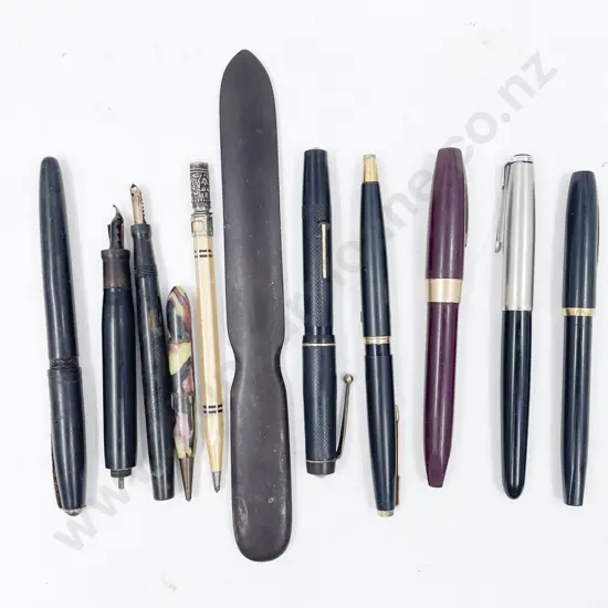 Collection of Vintage Fountain Pens & Page Turner