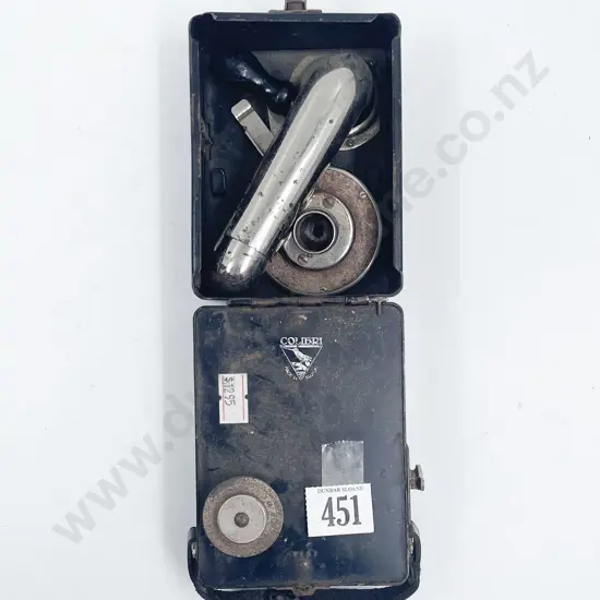 Colibri Portable Windup Gramophone