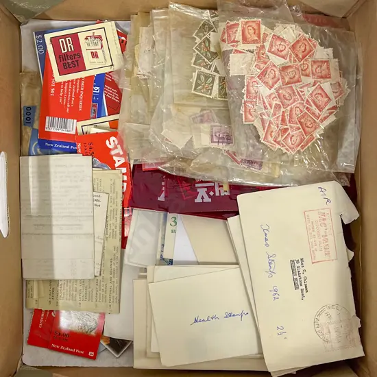 NZ Loose Sorted Stamps and qty stamp booklets