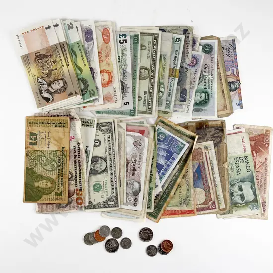 Collection NZ Australian and World Vintage and Modern Bank Notes