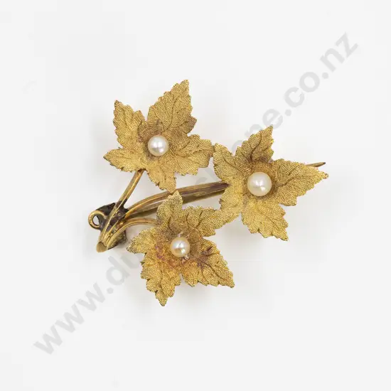 Edwardian 15ct Finely Chased Triple Leaf Brooch with Pearls