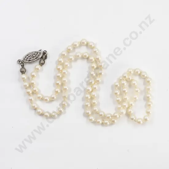 Single Strand Uniform Cultured Pearl Necklace