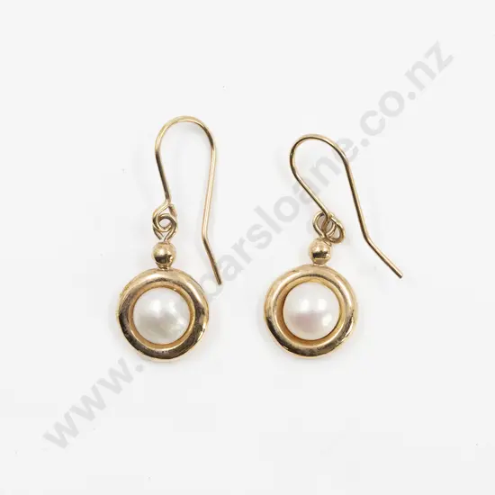Pair 9ct Mounted Single Half Pearl Pendant Drop Earrings