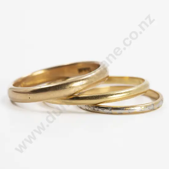 Three 18ct Plain Wedding Bands