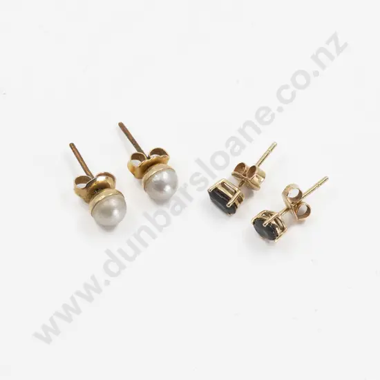 Pair 9ct Single Sapphire and Single Pearl Stud Earrings