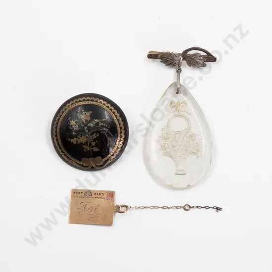 Victorian Tortoise Shell Pique Circular Brooch