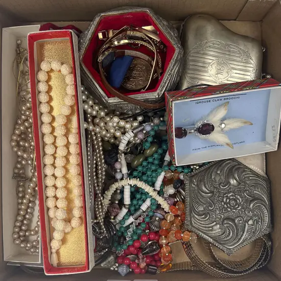 Collection Vintage Costume Jewellery