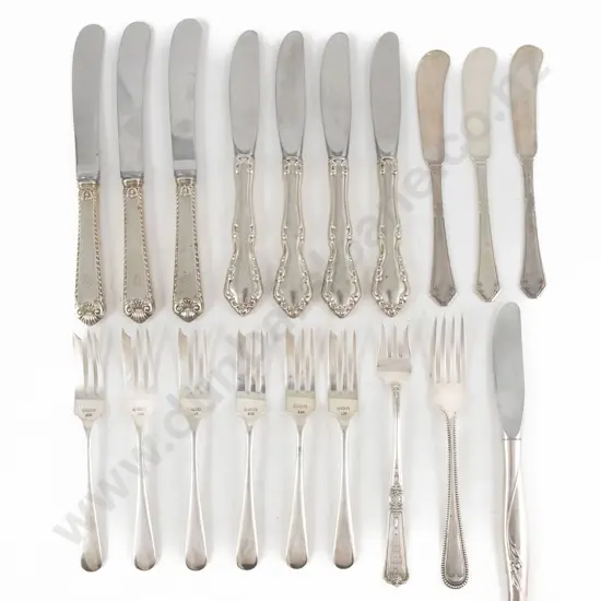 11 Various S/S Handled Butter Knives