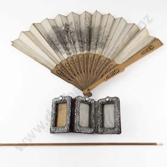 Victorian S/S Folding Three Section Photo Frame