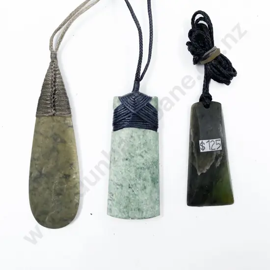 Bag of Assorted Necklaces Including Greenstone