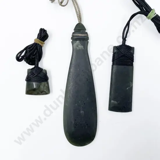 Bag of Assorted Tourist Ware Pendants