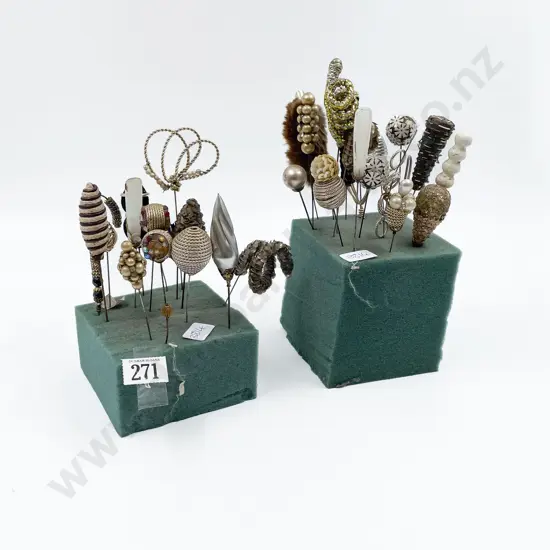 Quantity of Assorted Vintage Hat Pins