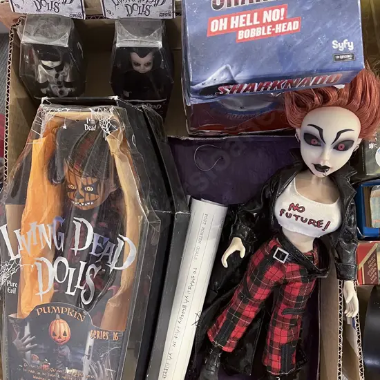 Quantity of Assorted Toys