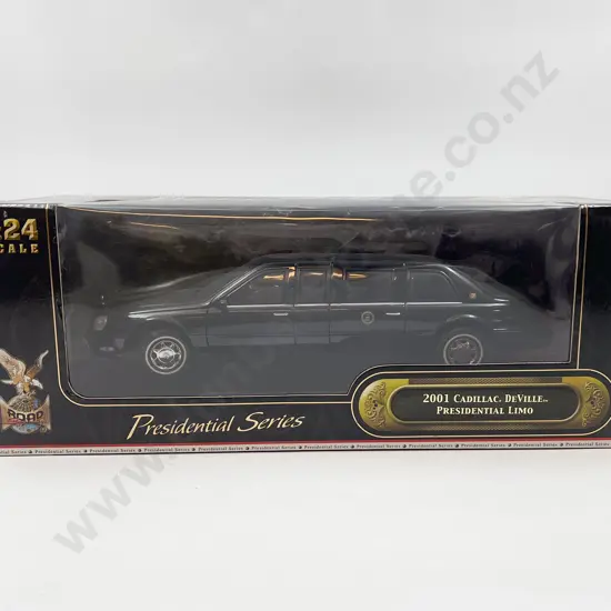 2001 Cadillac DeVille Presidential Limo Model