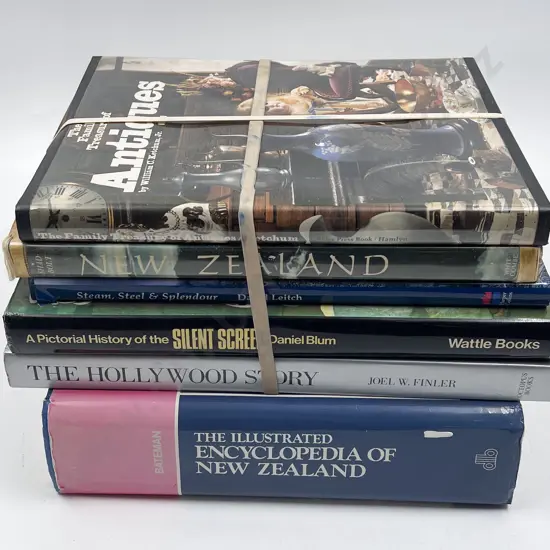 Quantity of Assorted NZ Reference Books Including "The Family Treasury of Antiques