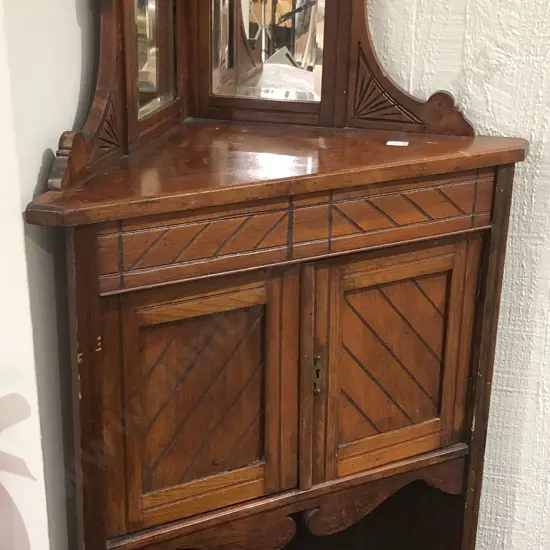 Corner Cabinet with Mirrored Gallery Top