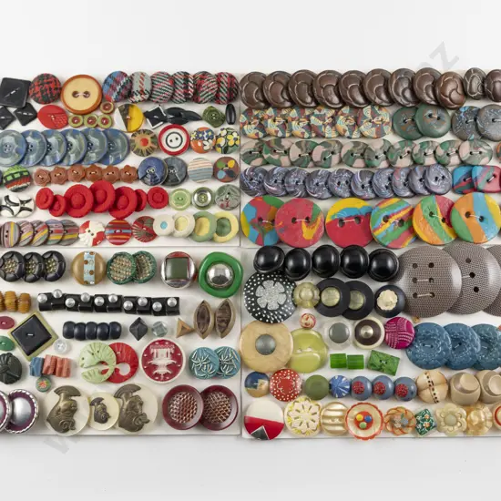 Collection Assorted Vintage Buttons