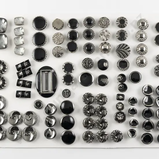 Collection Victorian Glass Buttons