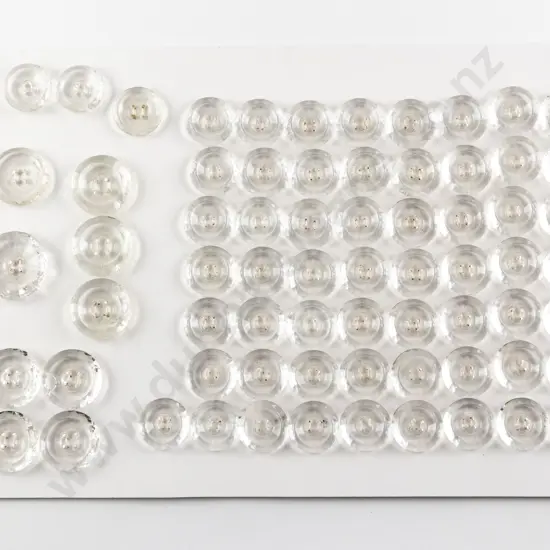 Collection Victorian Clear Glass Buttons