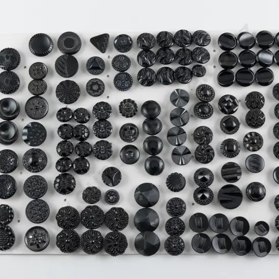Collection Victorian Black Glass Buttons