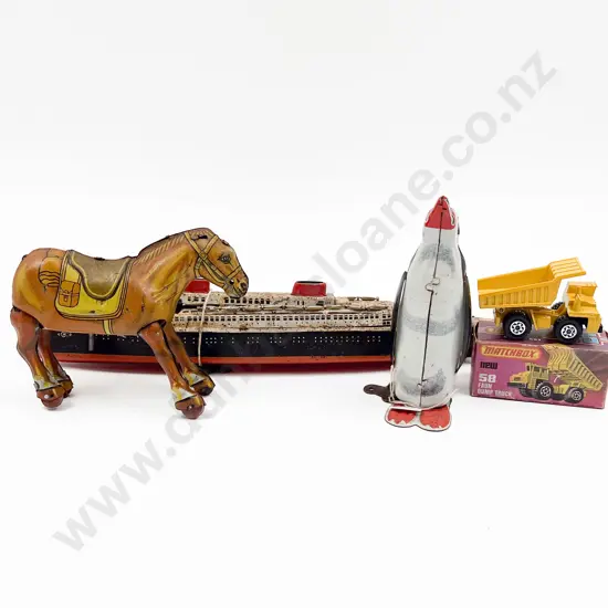 Small Quantity of Assorted Vintage Toys