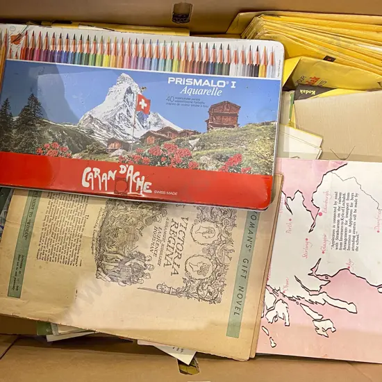 Large Quantity of Assorted Vintage Photographs