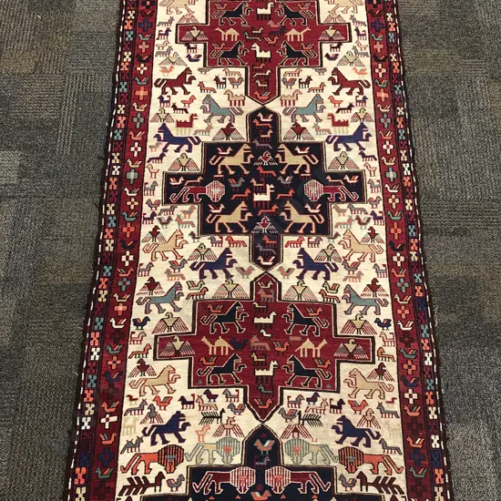 Woollen Floor Rug with Animal Motifs