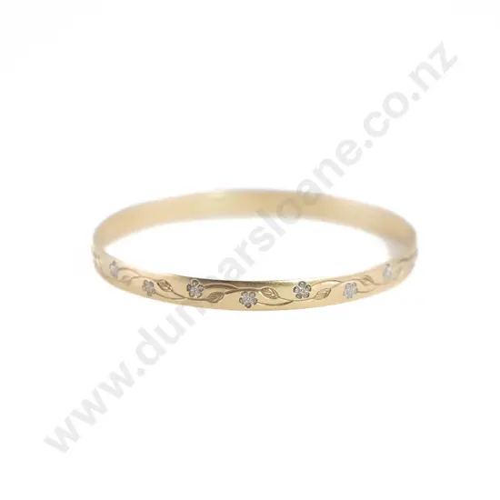 9ct Bangle
