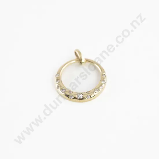 18ct 13stone Diamond Circle Pendant