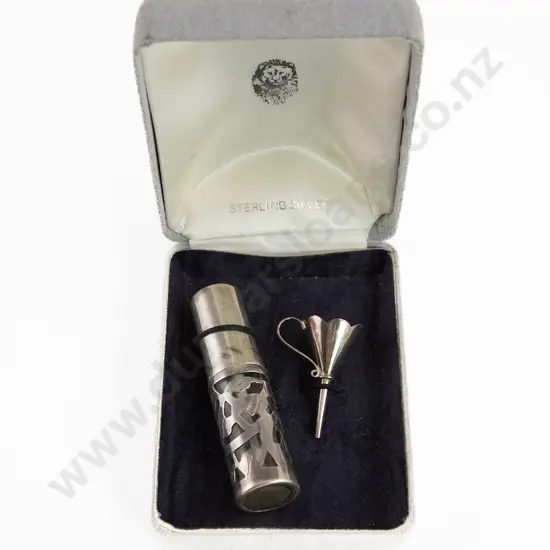 S/S Overlay Scent Flask with filling funnel