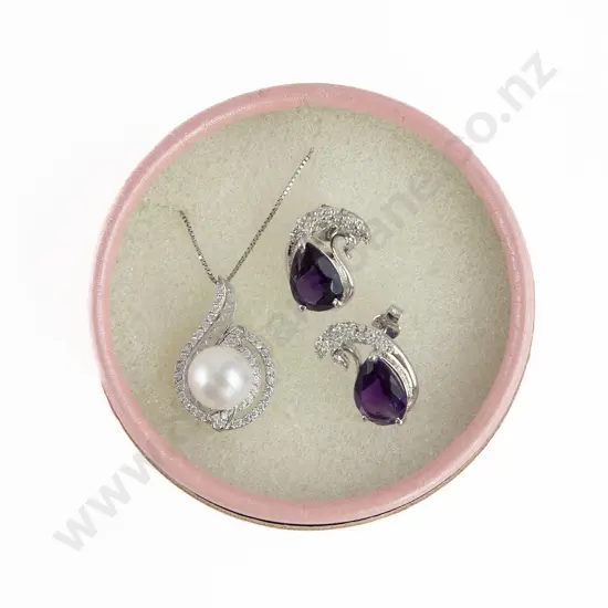 S/S Fresh Water Button Pearl and Crystal Pendant
