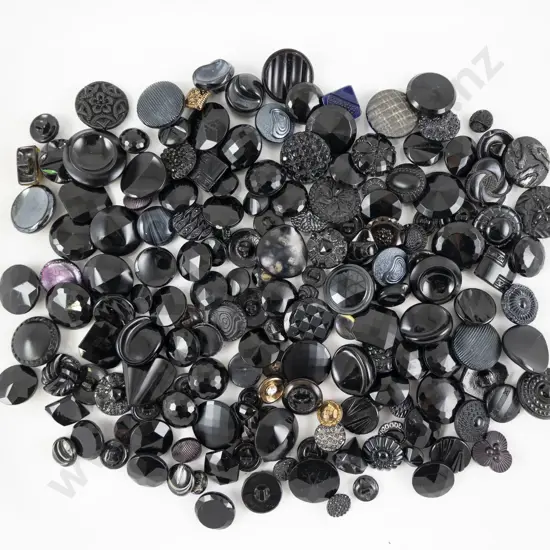 Collection Black Glass Buttons