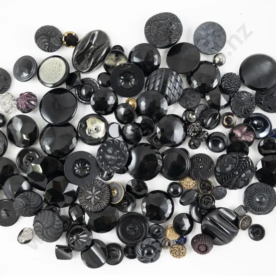 Collection Black Glass Buttons