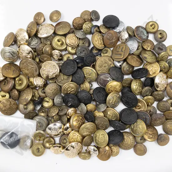 Collection Metal NZ Armed Services Buttons and mixed