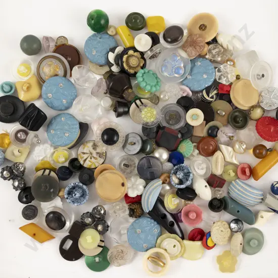 Collection Vintage Plastic Shank Buttons