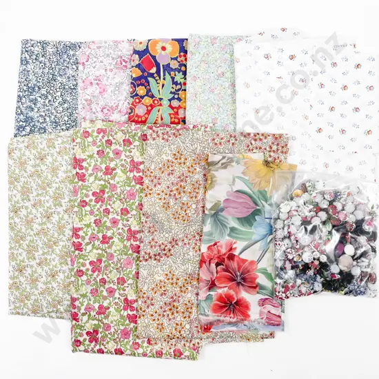 Collection Liberty's Fine Cotton Print Material Pieces and Covered Buttons
