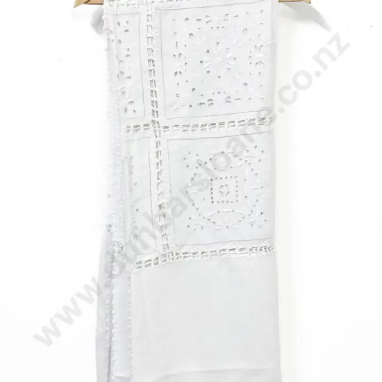 Vintage Hand Worked Broderie Anglaise Cotton Table Cover