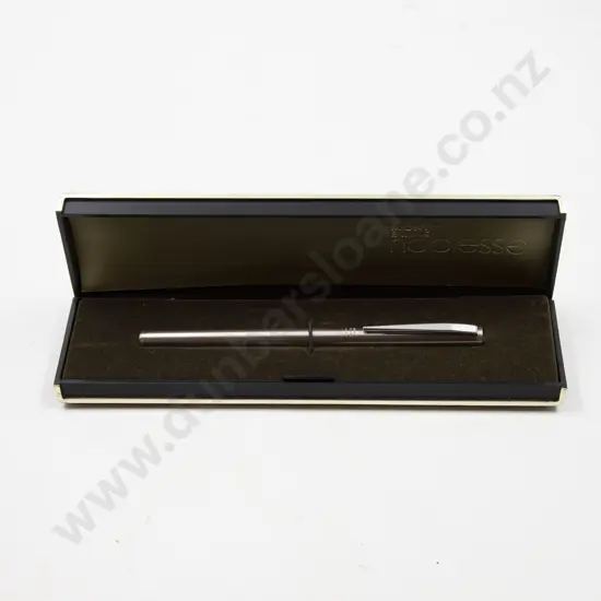 Original Cased Mont Blanc Noblesse Fountain Pen