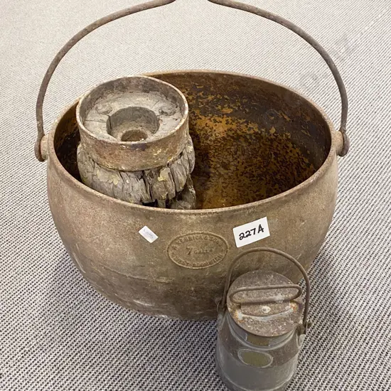 Large Colonial Cast Iron Stock Pot with Billy Can and Wooden Pulley