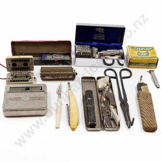 Collection Vintage Shaving Gear